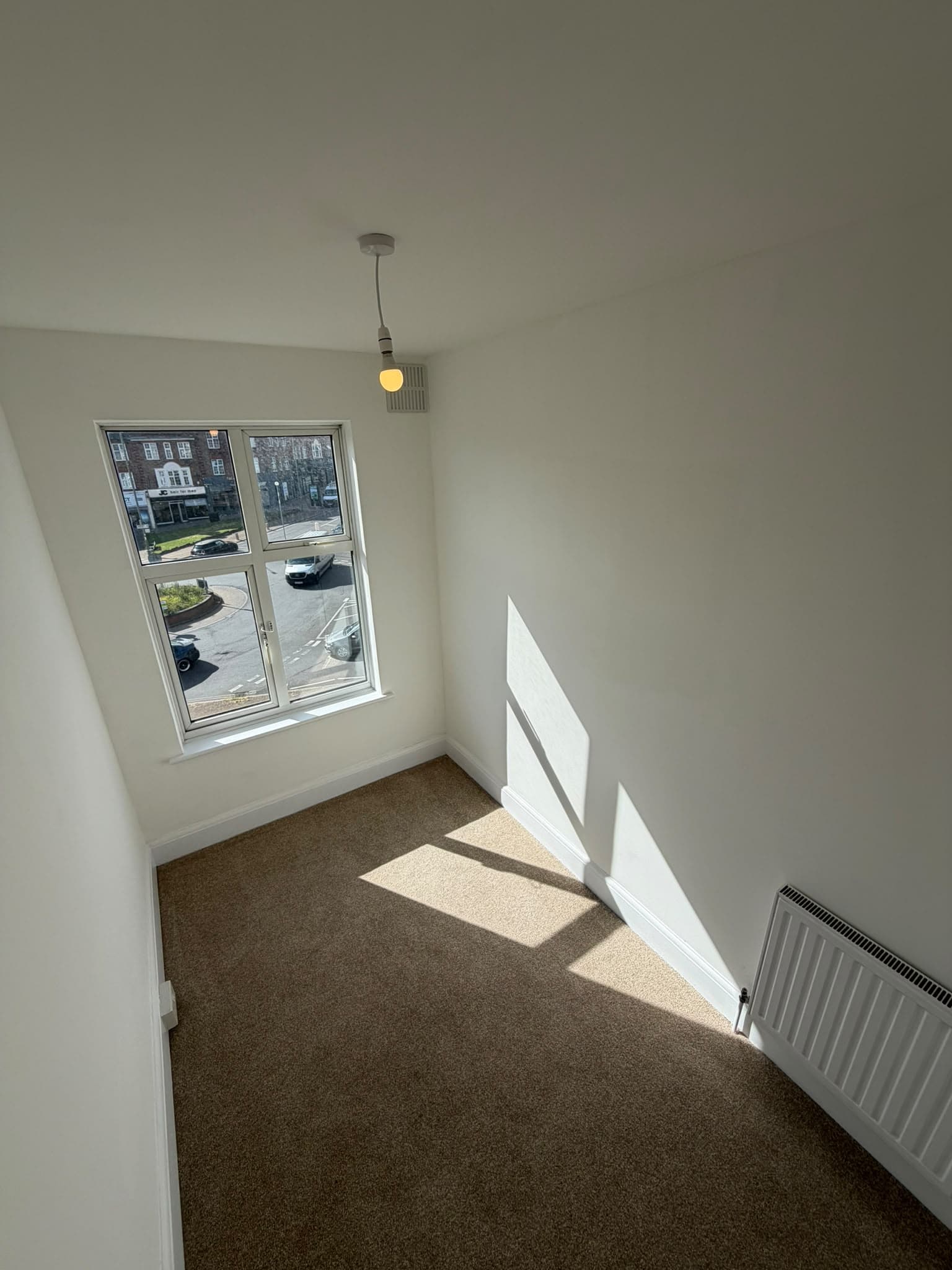 Hampden Square completed room 3