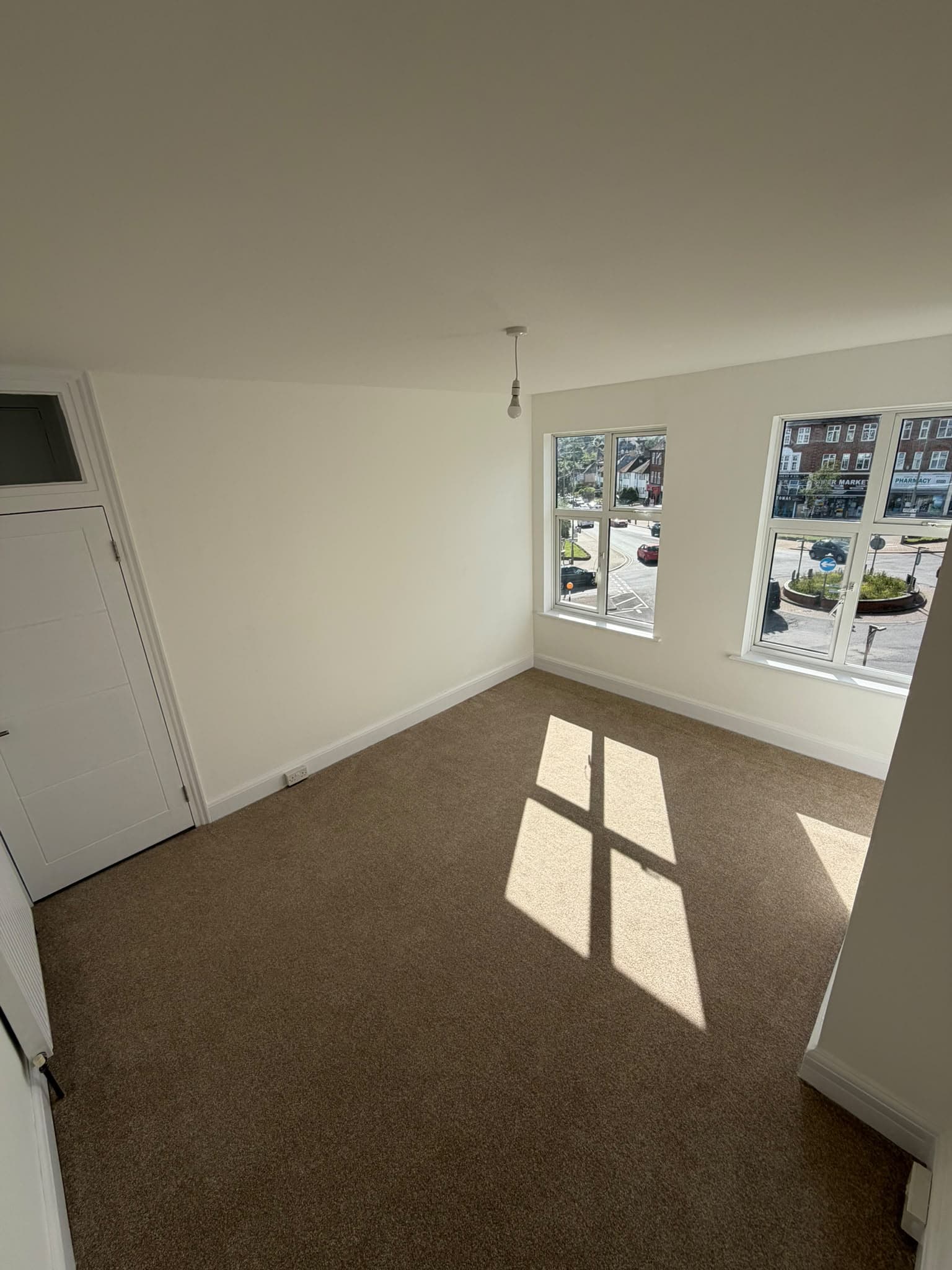 Hampden Square completed room 6