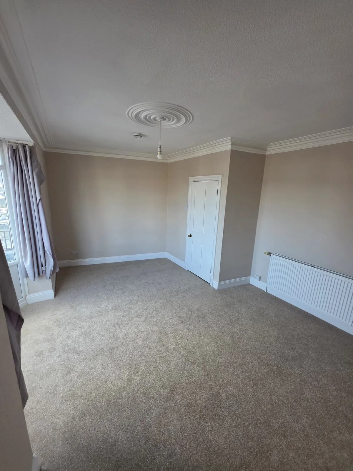 Lancaster Road living-fireplace after renovation